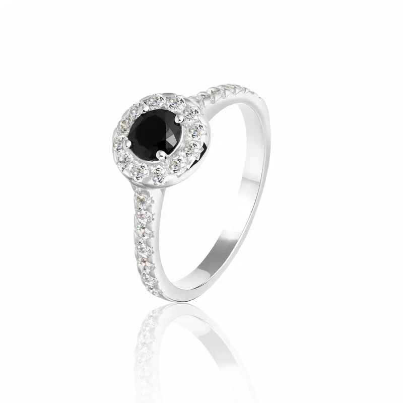 pierscionek-zareczynowy-biale-zloto-z-czarnym-diamentem-057ct (2).webp