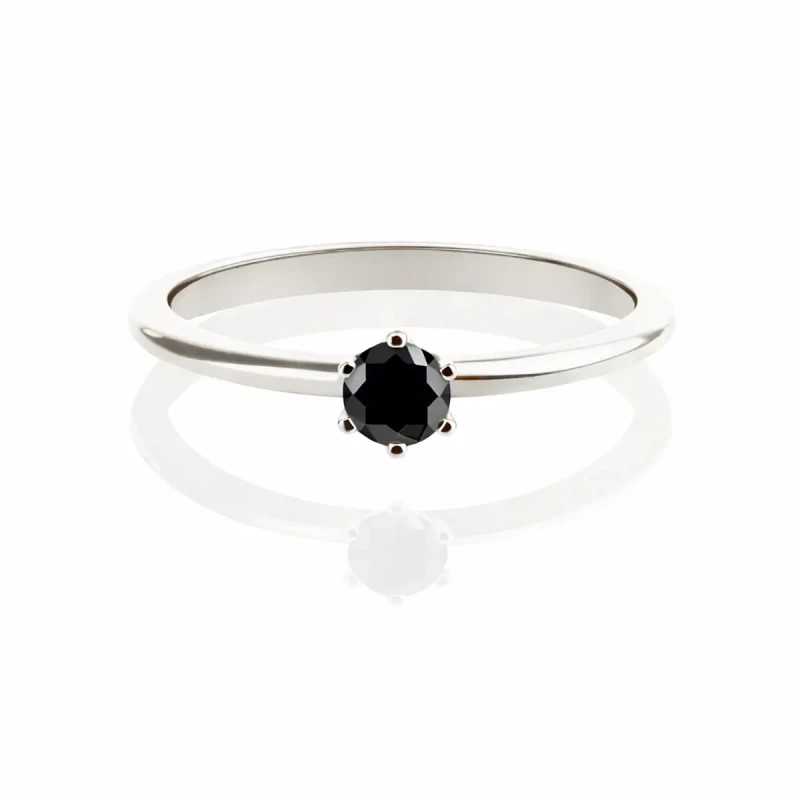 pierscionek-zareczynowy-z-czarnym-diamentem-020ct-biale-zloto (1).webp